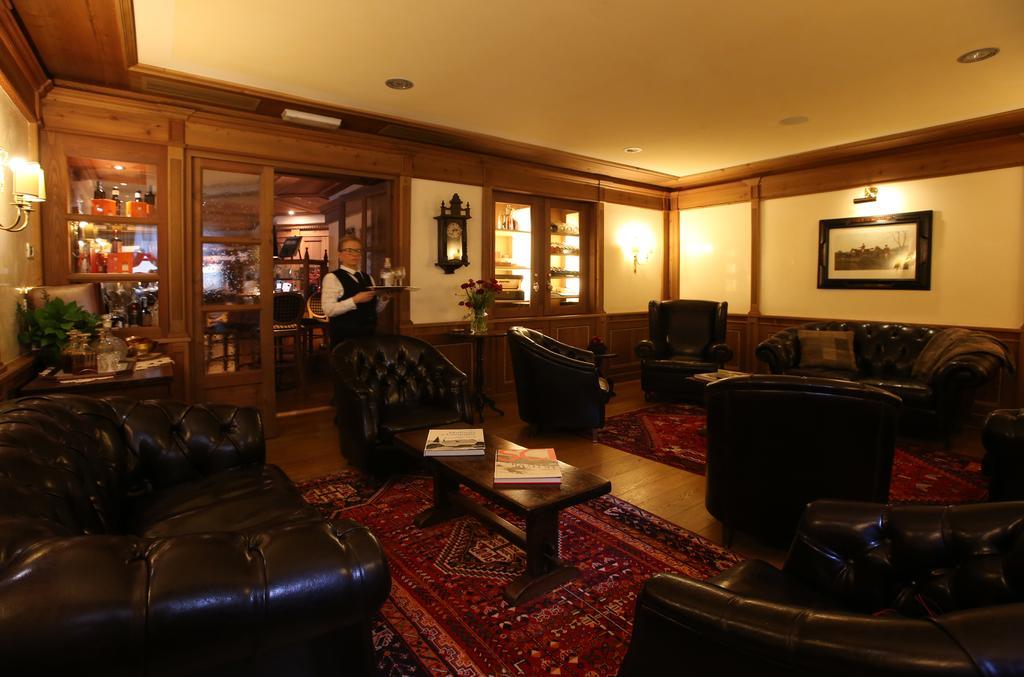 Alpen Suite Hotel Madonna Eksteriør bilde