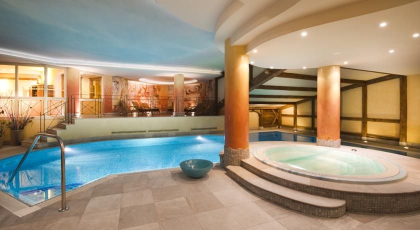 Alpen Suite Hotel Madonna Eksteriør bilde