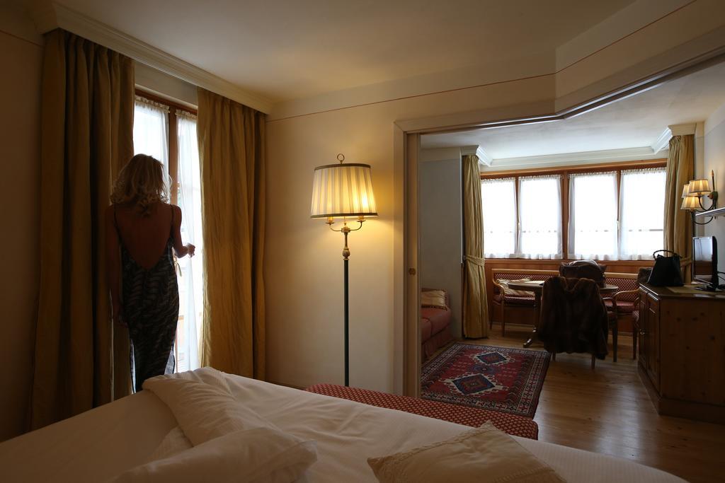 Alpen Suite Hotel Madonna Eksteriør bilde