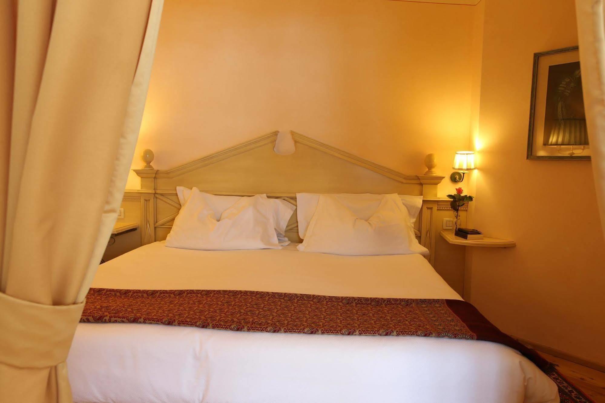 Alpen Suite Hotel Madonna Eksteriør bilde