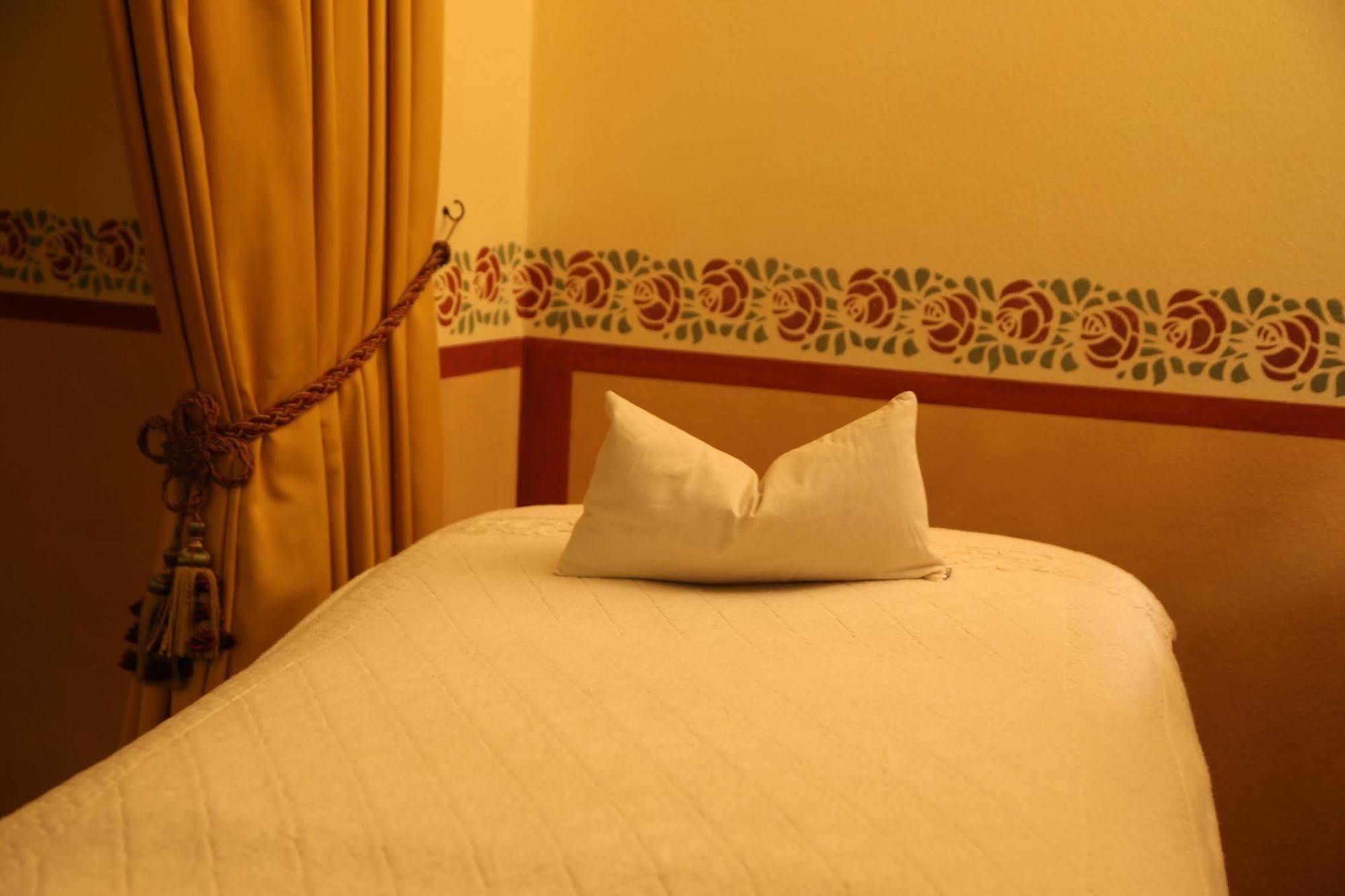 Alpen Suite Hotel Madonna Eksteriør bilde
